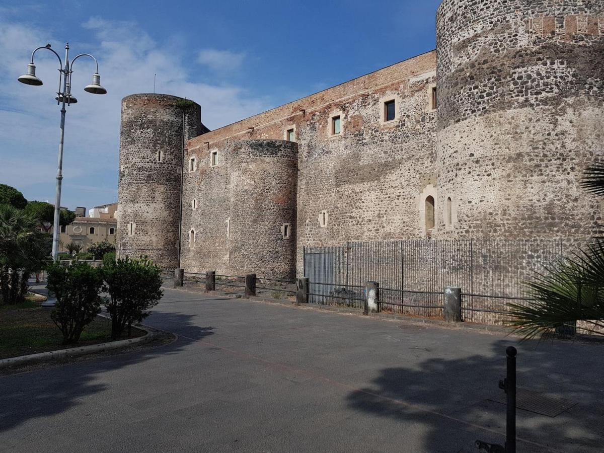 Villa La Piccola Grotta Ursino Aeroporto di Catania Fontana Rossa Esterno foto