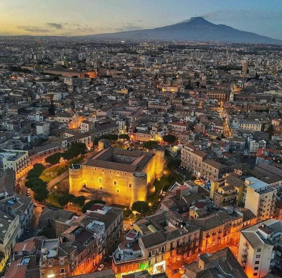 Villa La Piccola Grotta Ursino Aeroporto di Catania Fontana Rossa Esterno foto