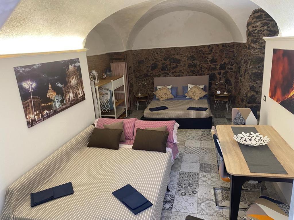 Villa La Piccola Grotta Ursino Aeroporto di Catania Fontana Rossa Esterno foto