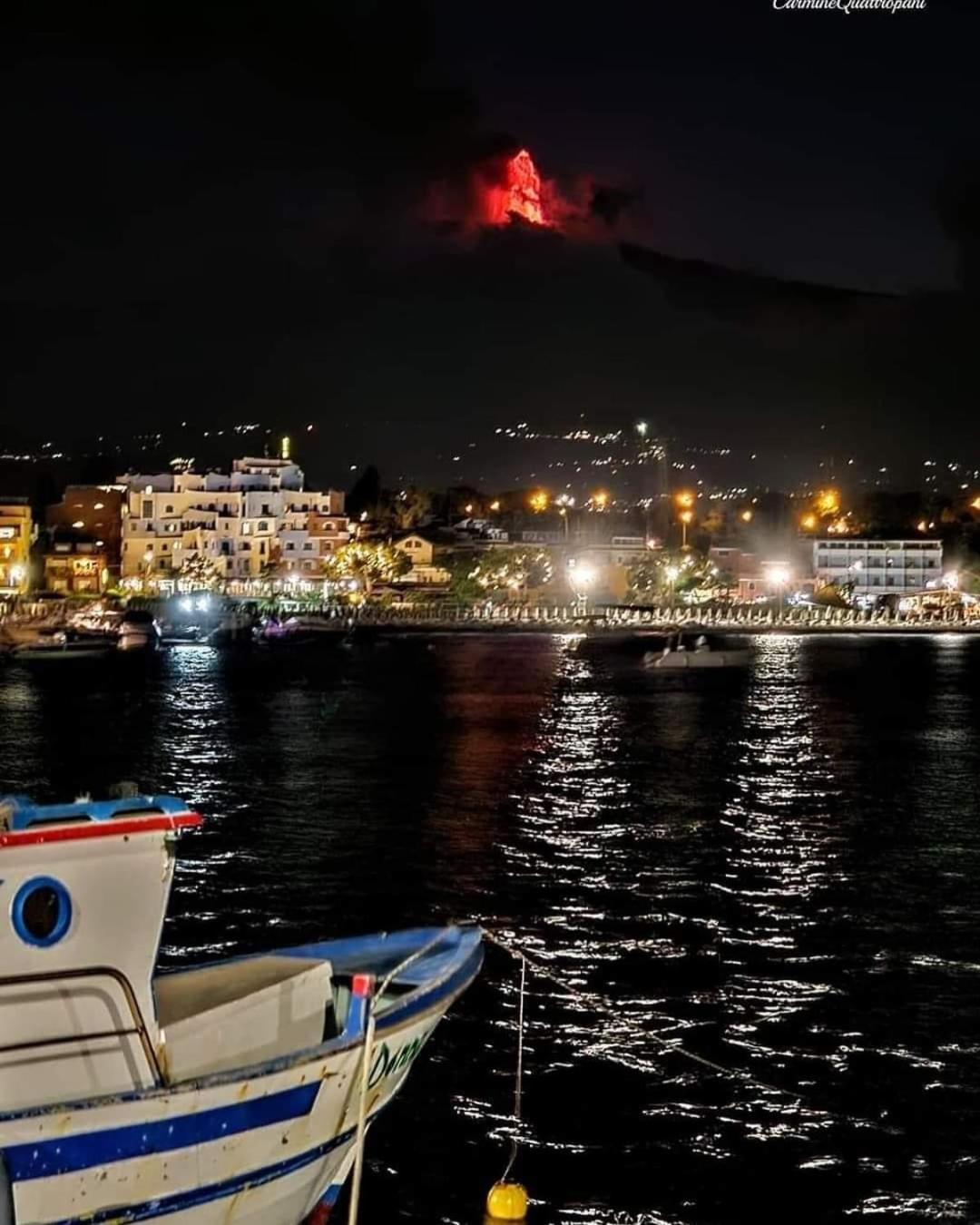 Villa La Piccola Grotta Ursino Aeroporto di Catania Fontana Rossa Esterno foto
